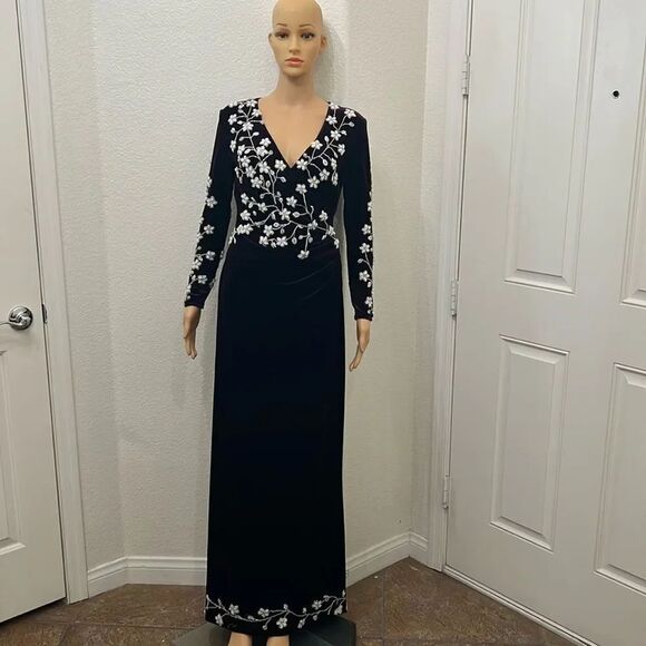 Tadashi Dresses & Skirts - Tadashi Velvet Formal Dress Burgundy VNeck Long Sleeve Gown Vintage Size Medium